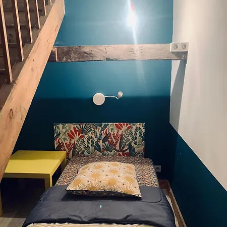 Hostel 